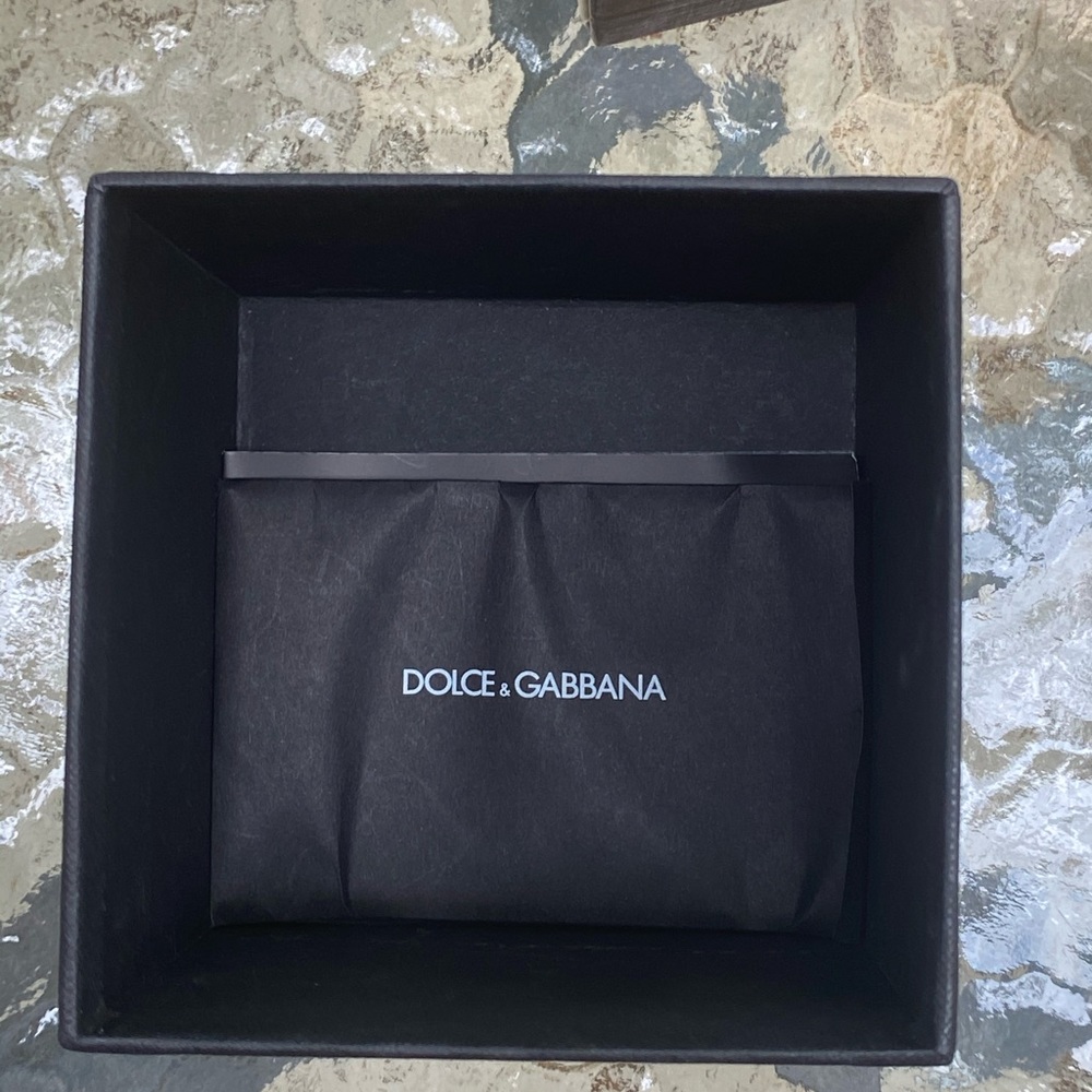 Dolce & Gabbana Gold Bracelet Watch - Picture 10 of 14